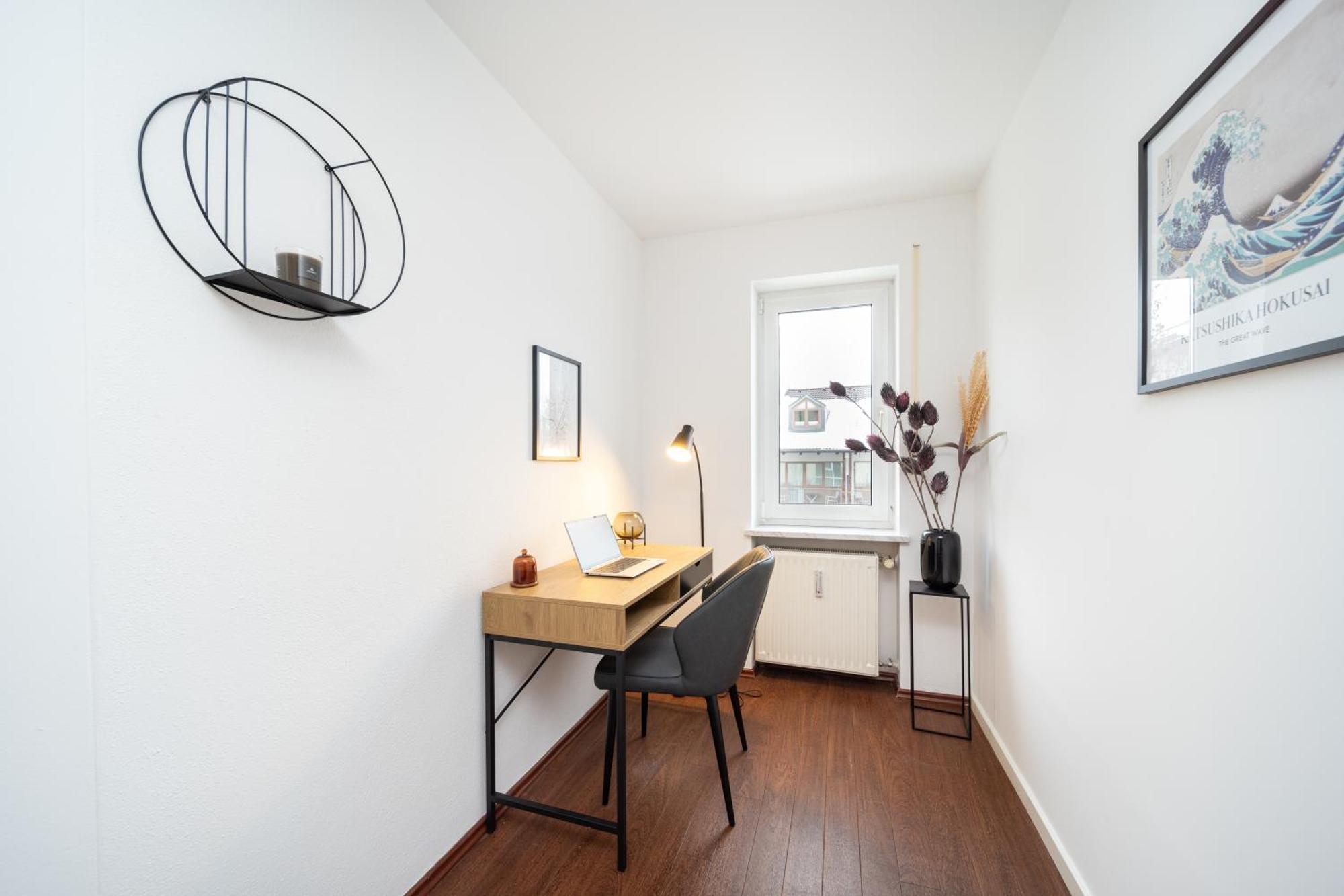 Ladolcevita - 100M2 Apartment In Zentraler Lage Олхинг Екстериор снимка